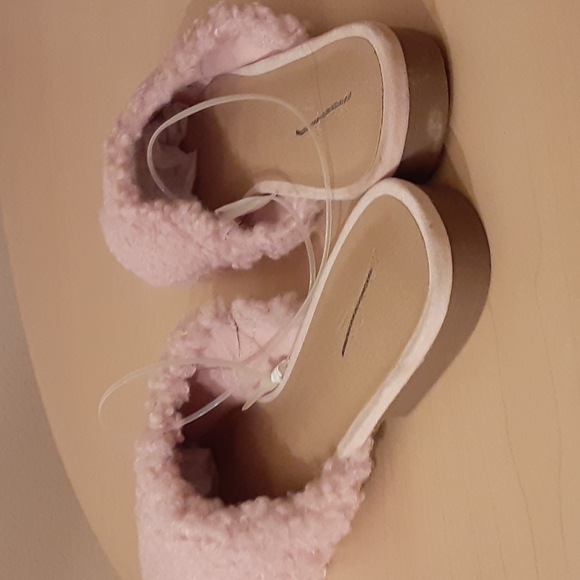 Universal Thread | Shoes | Universal Threads Bralyn Sherpa Backless ...